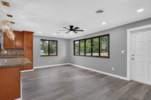 24 NW Avenue I, Belle Glade FL - photo 9 of 27
