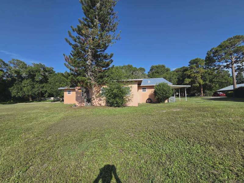 4 bedroom Single Family Residence at 5959 Peterson Road, Metes And Bounds, Fort Pierce — photo 5