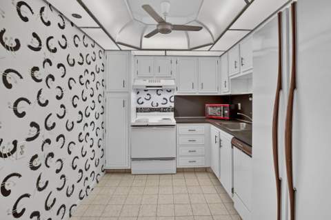 1100 Saint Charles Place #203, Pembroke Pines FL - photo 9 of 29
