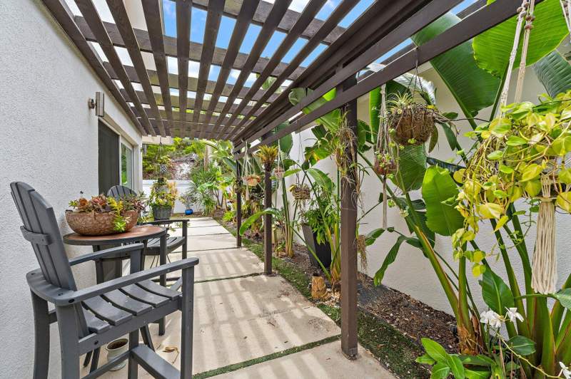 3 bedroom Single Family Residence at 126 Seashore Drive, Ridge At The Bluffs, Jupiter — photo 3