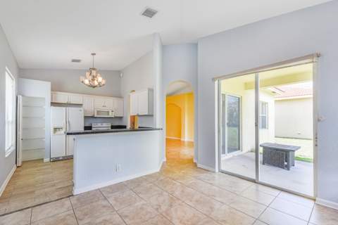 5544 Spanish River Road, Fort Pierce FL - photo 8 of 31
