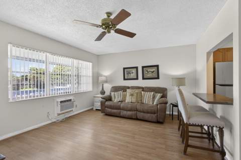 181 Bedford G, West Palm Beach FL - photo 11 of 40