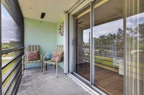 181 Bedford G, West Palm Beach FL - photo 20 of 40