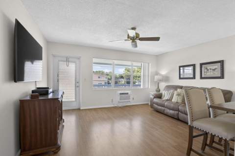 181 Bedford G, West Palm Beach FL - photo 6 of 40