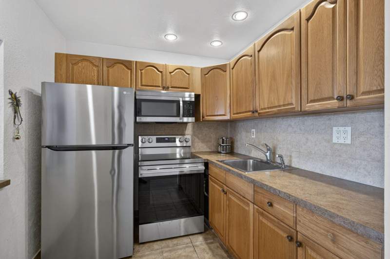 1 bedroom Condominium at 181 Bedford G, Bedford Condo, West Palm Beach — photo 3