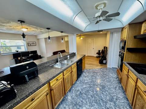 6600 NW 23rd Street, Margate FL - photo 20 of 54