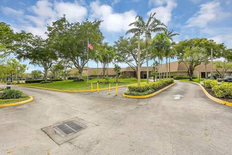 10180 NW 30th Court #109, Sunrise FL - photo 16 of 21
