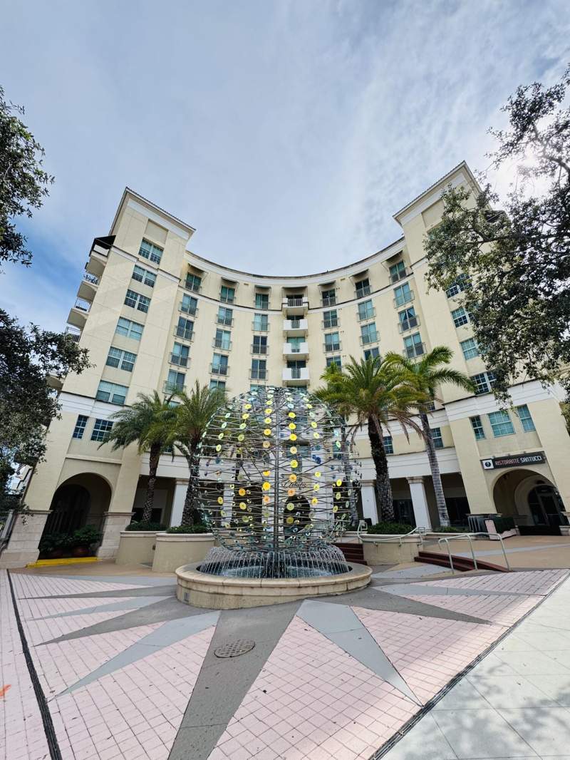2 bedroom Condominium at 610 Clematis Street #812, 610 Clematis Condo, West Palm Beach — photo 2