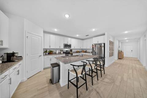 6723 NW Dorothy Street, Port St. Lucie FL - photo 13 of 43