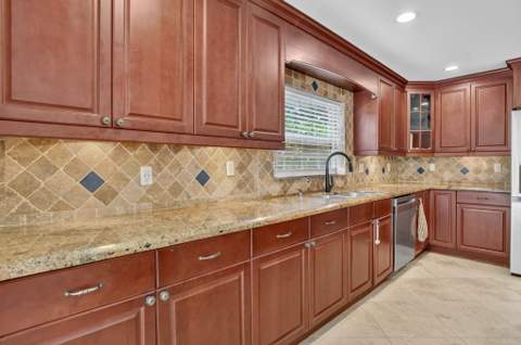 23338 La Vida Way, Boca Raton FL - photo 8 of 50