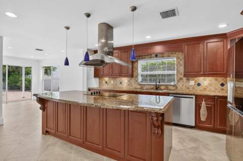 23338 La Vida Way, Boca Raton FL - photo 10 of 50