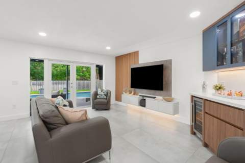 52 Gables Boulevard, Weston FL - photo 19 of 60
