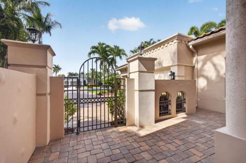 5133 Isabella Drive, Palm Beach Gardens FL - photo 10 of 89