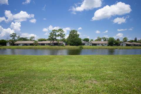 126 Manchineel Court, Royal Palm Beach FL - photo 13 of 15