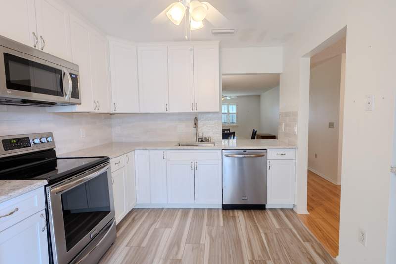 3 bedroom Townhouse at 126 Manchineel Court, Strathmore Gate I Unit Two, Royal Palm Beach — photo 2