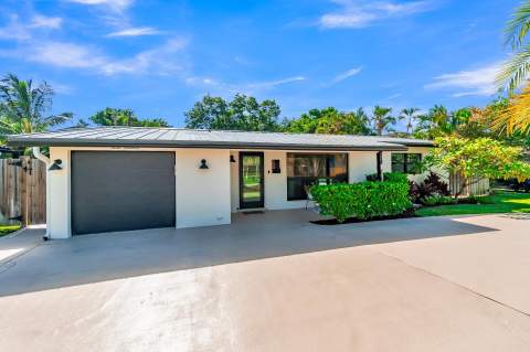 300 SE 8th Avenue, Deerfield Beach FL - photo 6 of 73