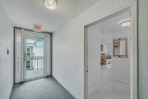 3909 N Ocean Boulevard #401, Fort Lauderdale FL - photo 6 of 50