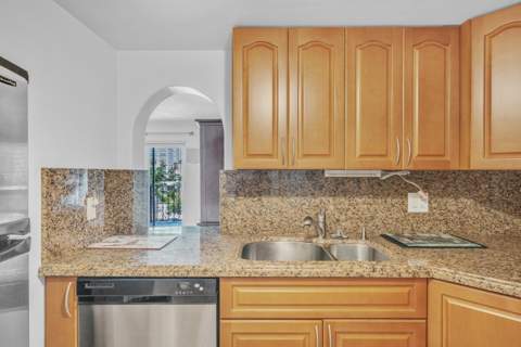 3909 N Ocean Boulevard #401, Fort Lauderdale FL - photo 10 of 50