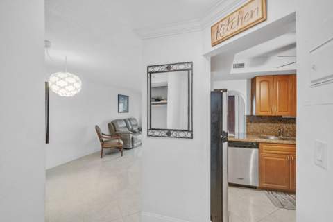 3909 N Ocean Boulevard #401, Fort Lauderdale FL - photo 13 of 50