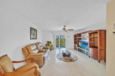 3909 N Ocean Boulevard #401, Fort Lauderdale FL - photo 15 of 50