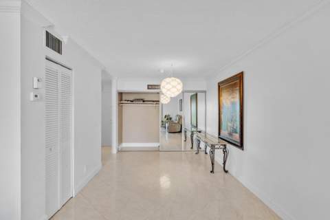 3909 N Ocean Boulevard #401, Fort Lauderdale FL - photo 12 of 50