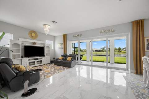 5669 Liberty Lane, Westlake FL - photo 19 of 126
