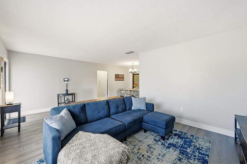 2 bedroom Single Family Residence at 8370 NW 26th Place, Sunrise Golf Village Sec 20, Sunrise — photo 4