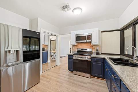 8370 NW 26th Place, Sunrise FL - photo 8 of 25