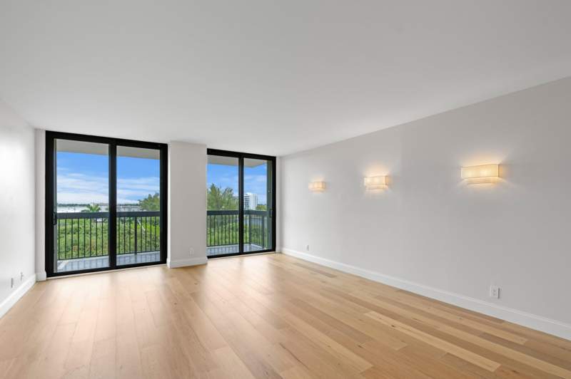 2 bedroom Condominium at 2900 NE 14th Street Causeway ##605, Voyager, Pompano Beach — photo 4