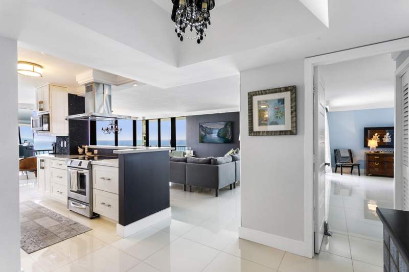 2 bedroom Condominium at 5510 N Ocean Drive #12a, Water Glades Condo, Singer Island — photo 2