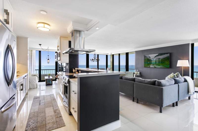 2 bedroom Condominium at 5510 N Ocean Drive #12a, Water Glades Condo, Singer Island — photo 4