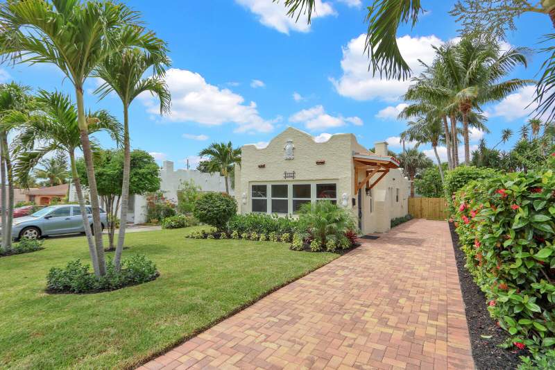2 bedroom Single Family Residence at 842 Selkirk Street, Southwood Heights, West Palm Beach — photo 2
