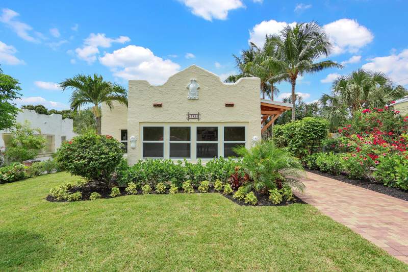 2 bedroom Single Family Residence at 842 Selkirk Street, Southwood Heights, West Palm Beach — photo 3