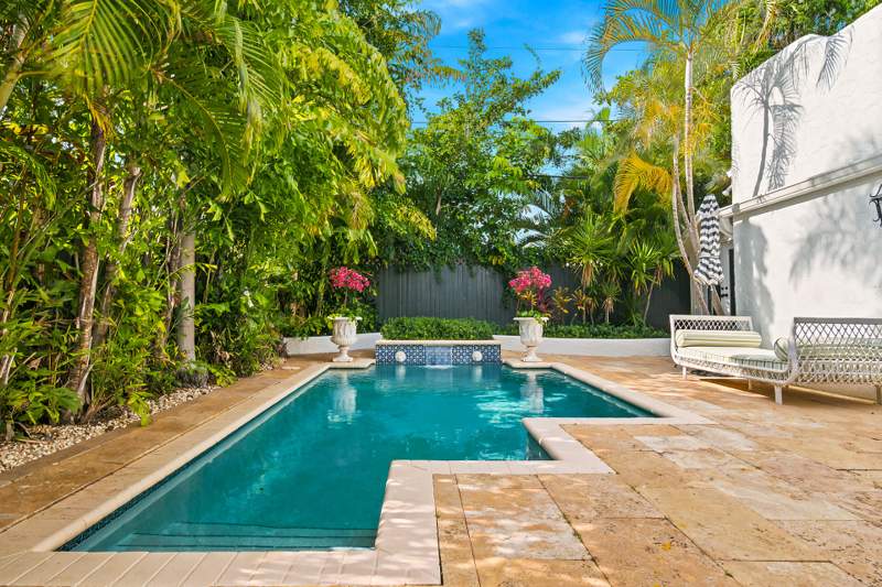 3 bedroom Single Family Residence at 235 Nottingham Boulevard, Estates Of South Palm Beach, West Palm Beach — photo 2