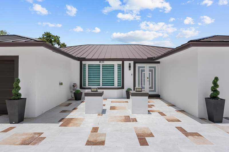 4 bedroom Single Family Residence at 1821 Carissa Road, Mango Lake, Lake Clarke Shores — photo 4