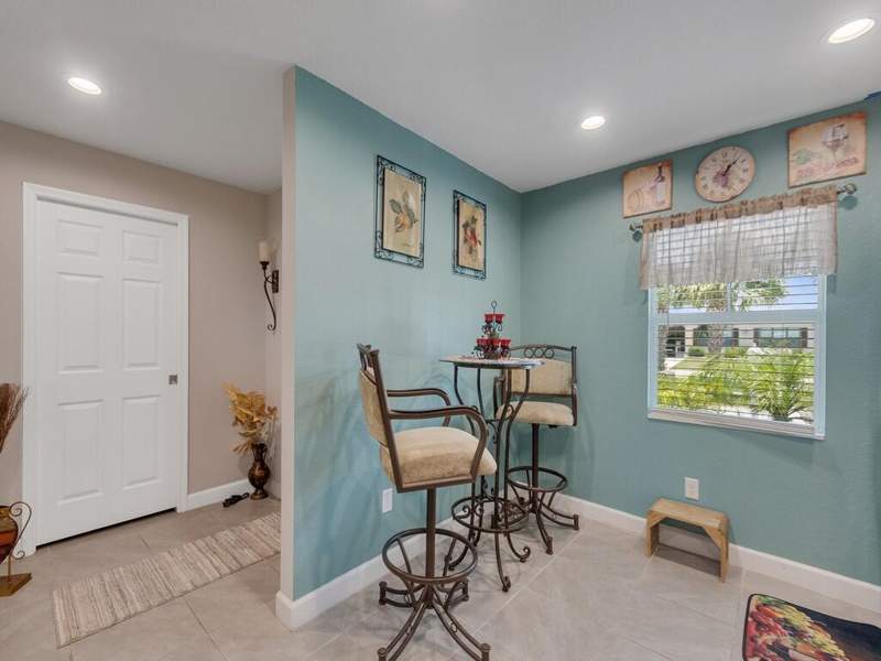 1 bedroom Single Family Residence at 13951 Brazil Court, Spanish Lakes Fairways Leasehold Estates, Fort Pierce — photo 3