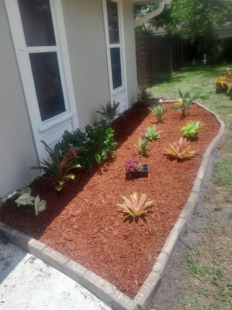 3 bedroom Single Family Residence at 749 SW Mccracken Avenue, Port St Lucie Section 21, Port St. Lucie — photo 2