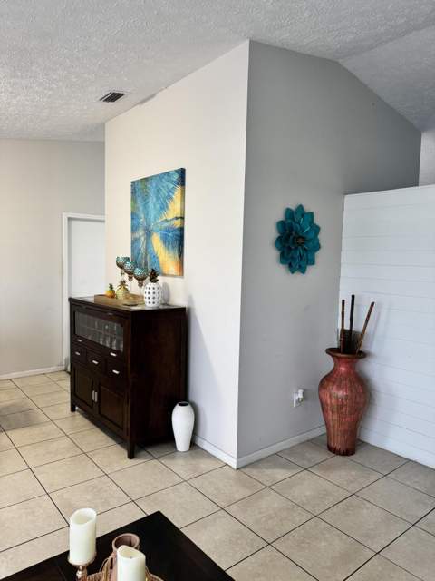 749 SW Mccracken Avenue, Port St. Lucie FL - photo 9 of 86