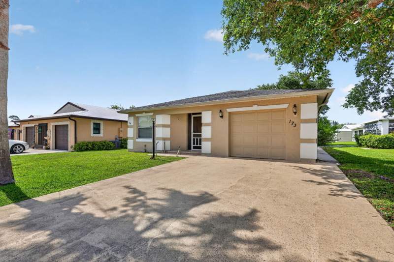 2 bedroom Single Family Residence at 173 Mediterranean Boulevard, Spanish Lakes One Leasehold Estates, Port St. Lucie — photo 4