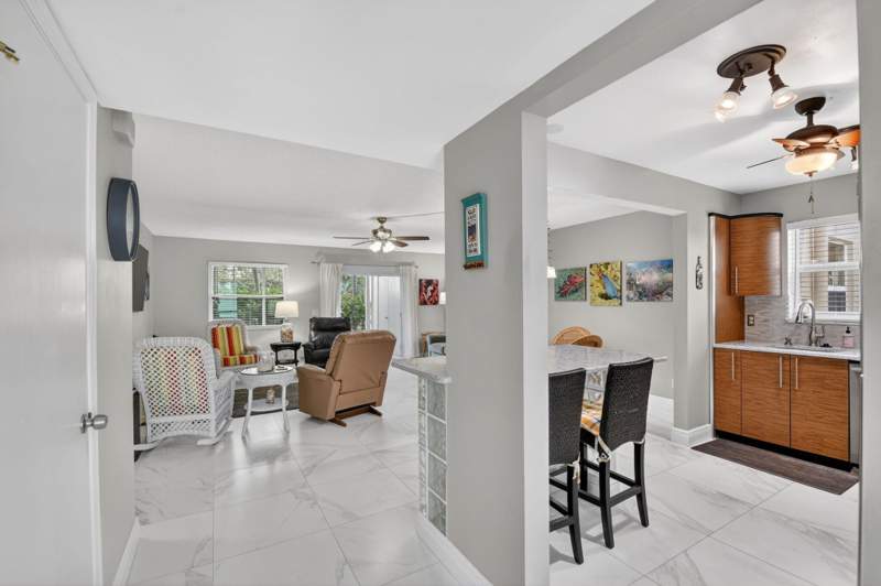 2 bedroom Condominium at 3601 S Ocean Boulevard #104, Barbican Condo, South Palm Beach — photo 5