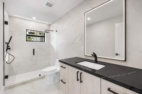 707 Sunset Drive, Lake Worth Beach FL - photo 11 of 19