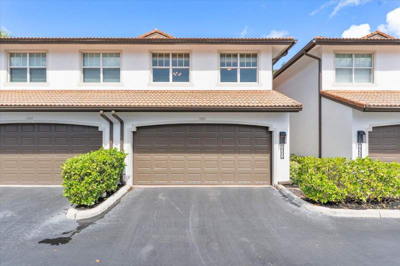 3 bedroom Townhouse at 1351 SE 3rd Avenue, Indigo Pointe, Pompano Beach — photo 5