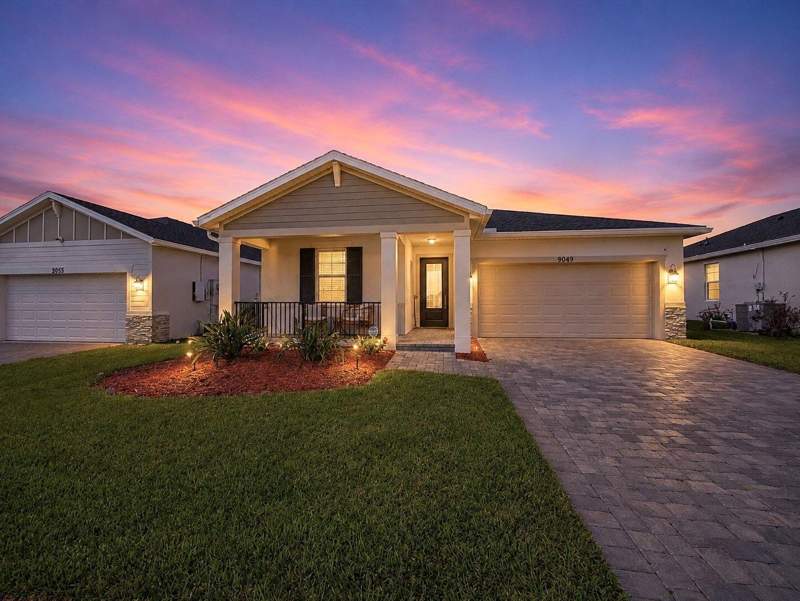 4 bedroom Single Family Residence at 9049 Dahlia Circle, Azalea, Port St. Lucie — photo 2