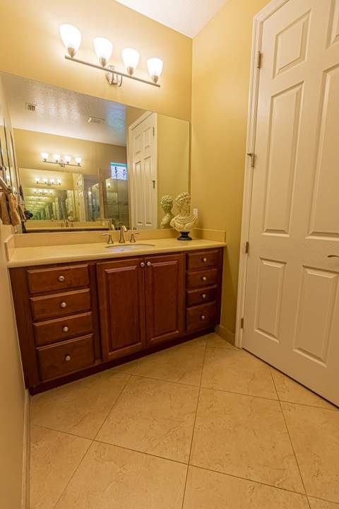 9612 SW Gum Tree Court, Port St. Lucie FL - photo 15 of 67