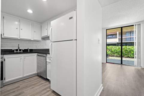769 SE 1st Way #85, Deerfield Beach FL - photo 15 of 52