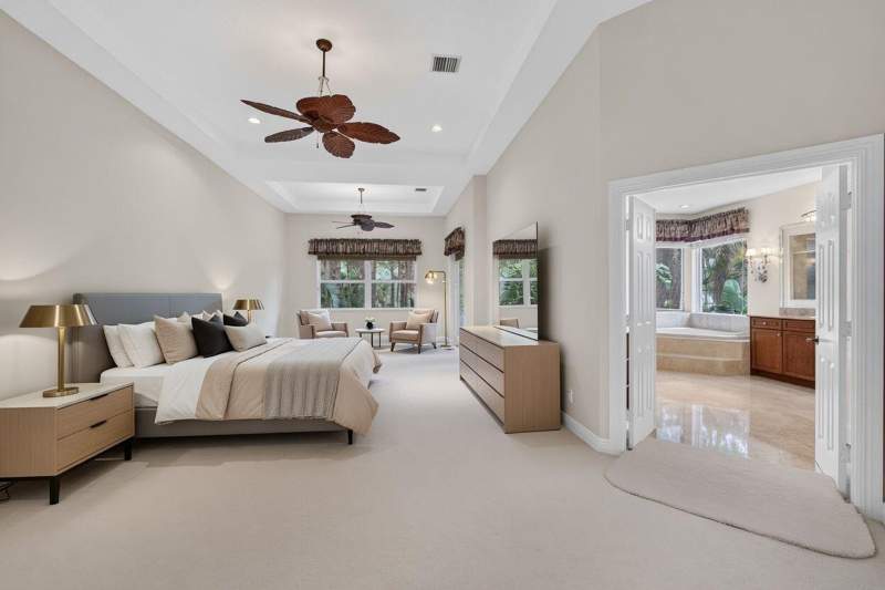 5 bedroom Single Family Residence at 5133 Isabella Drive, San Michele, Palm Beach Gardens — photo 4