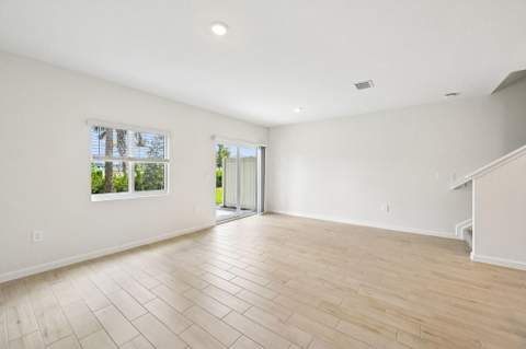 12977 SW Forli Way, Port St. Lucie FL - photo 8 of 25