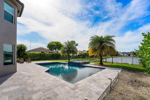 9173 Oak Alley Drive, Lake Worth FL - photo 7 of 56