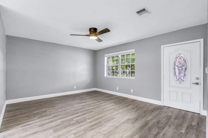 2 bedroom Single Family Residence at 1523 SW 68th Way, Springbank Park Sec 2, North Lauderdale — photo 4