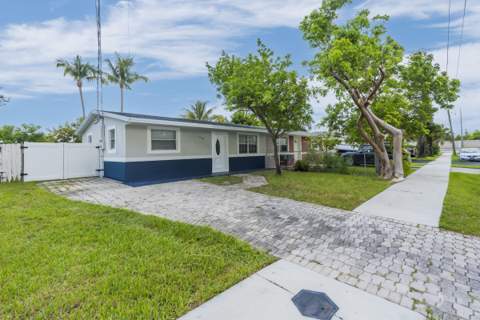1523 SW 68th Way, North Lauderdale FL - photo 24 of 42